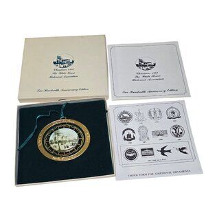 White House Historical Association 1992 Christmas Tree Ornament Box Presidential